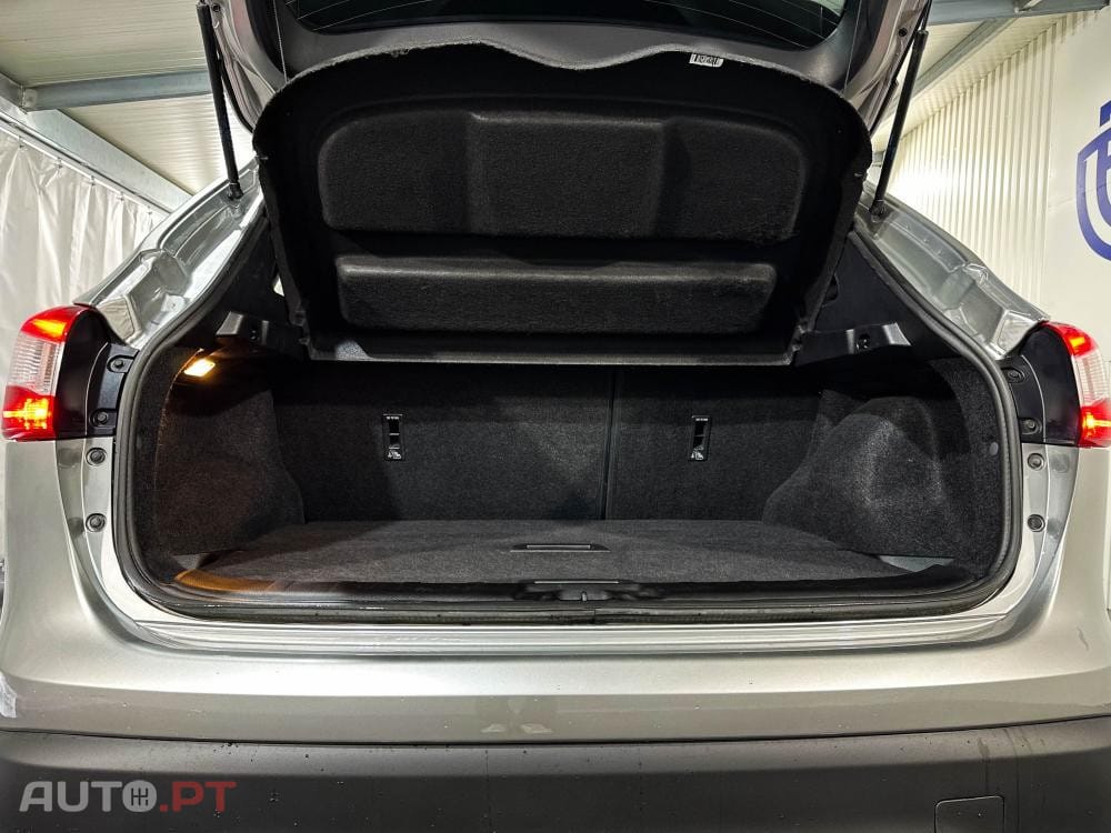 Nissan Qashqai 1.5 dCi N-Connecta Led