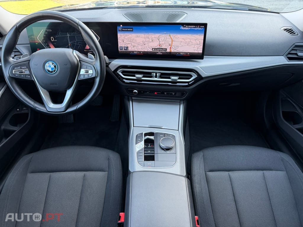 BMW 320 e Auto