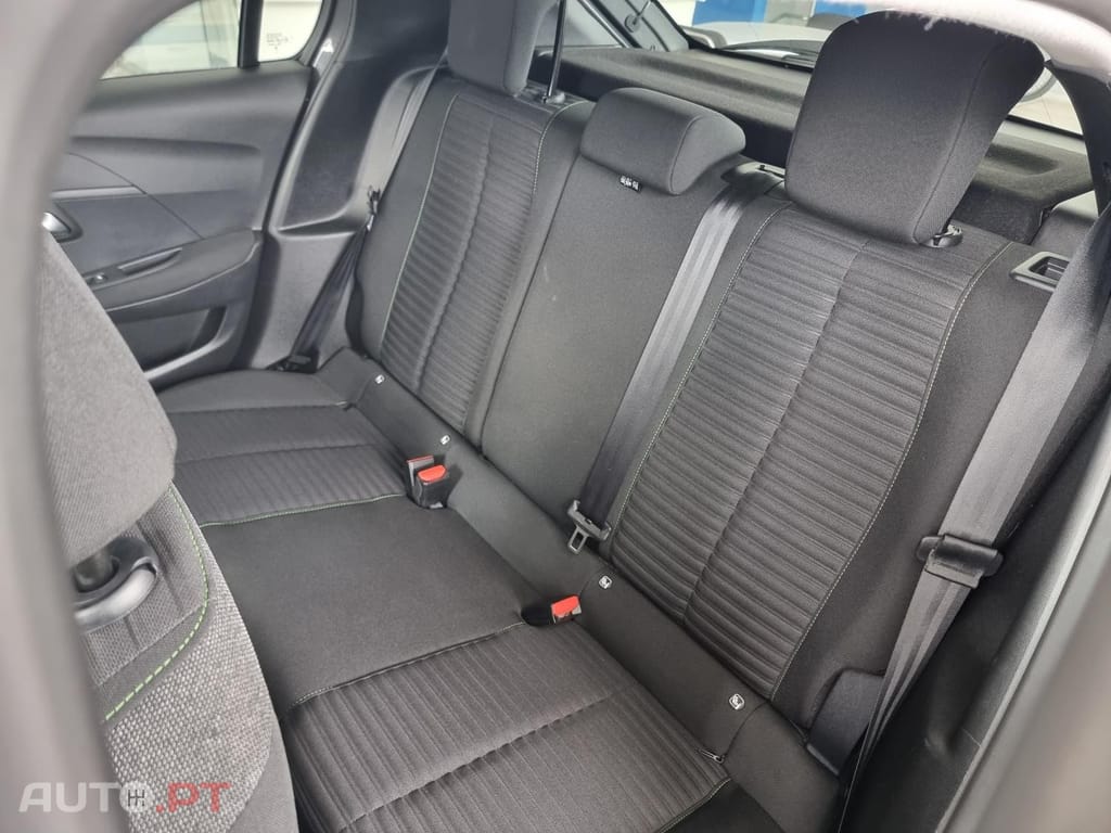 Peugeot 208 1.2 PureTech Active Pack