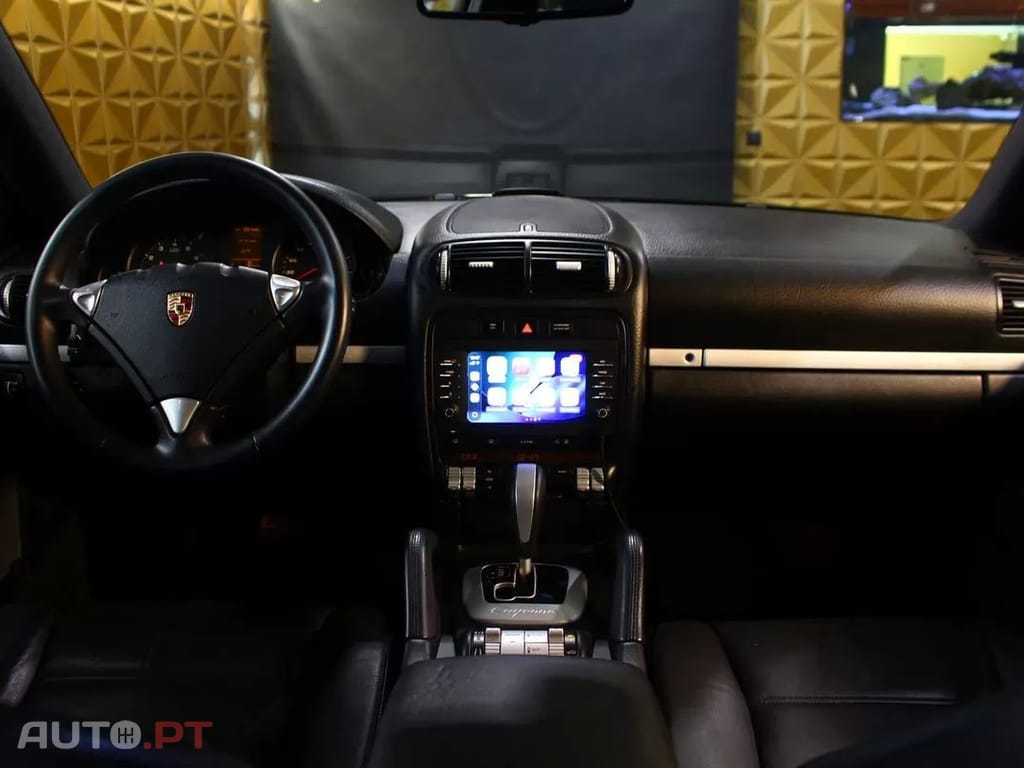 Porsche Cayenne Tiptronic