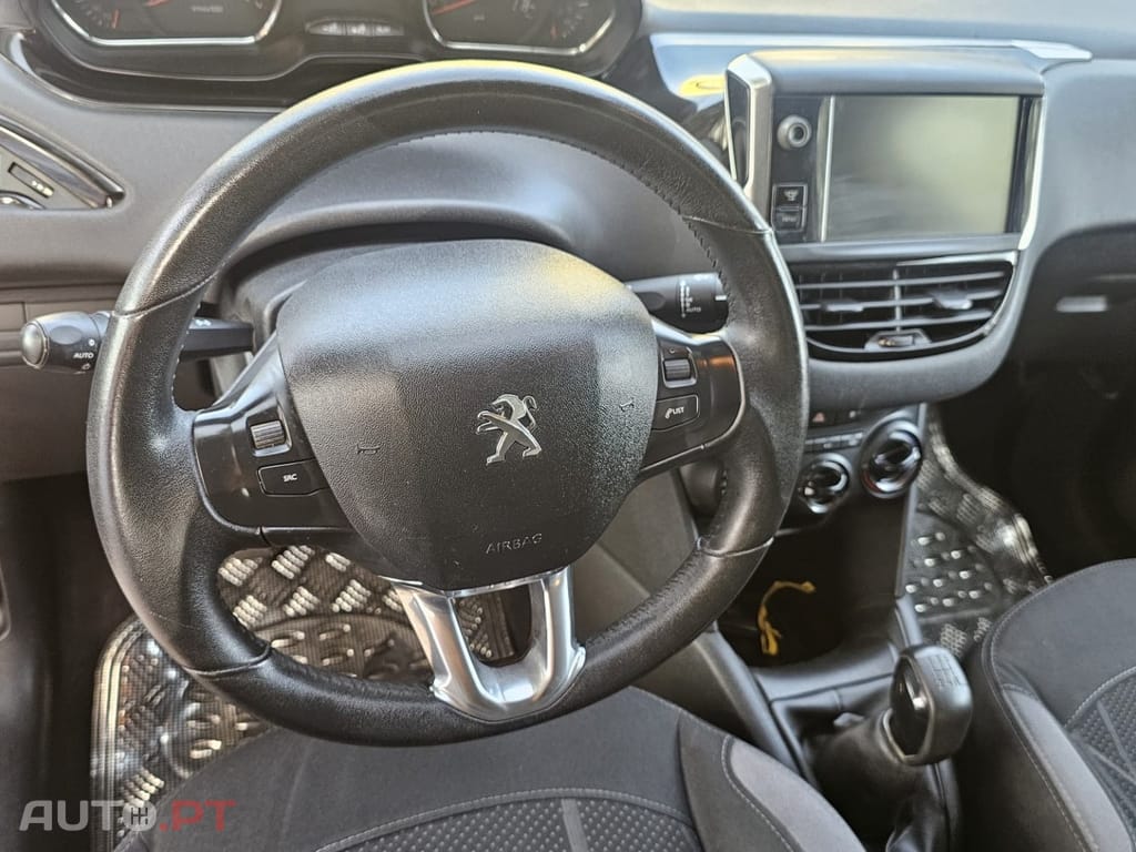 Peugeot 208 1.2 VTi Active