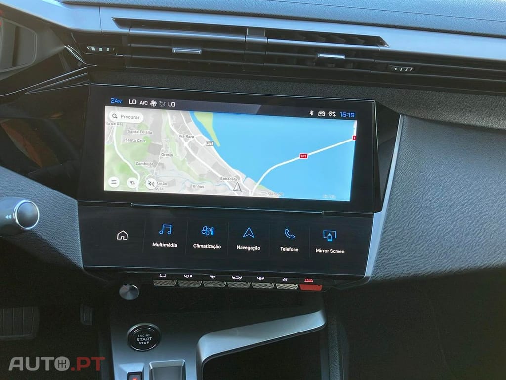 Peugeot 408 HYBRID 136 e-DSC6 Allure