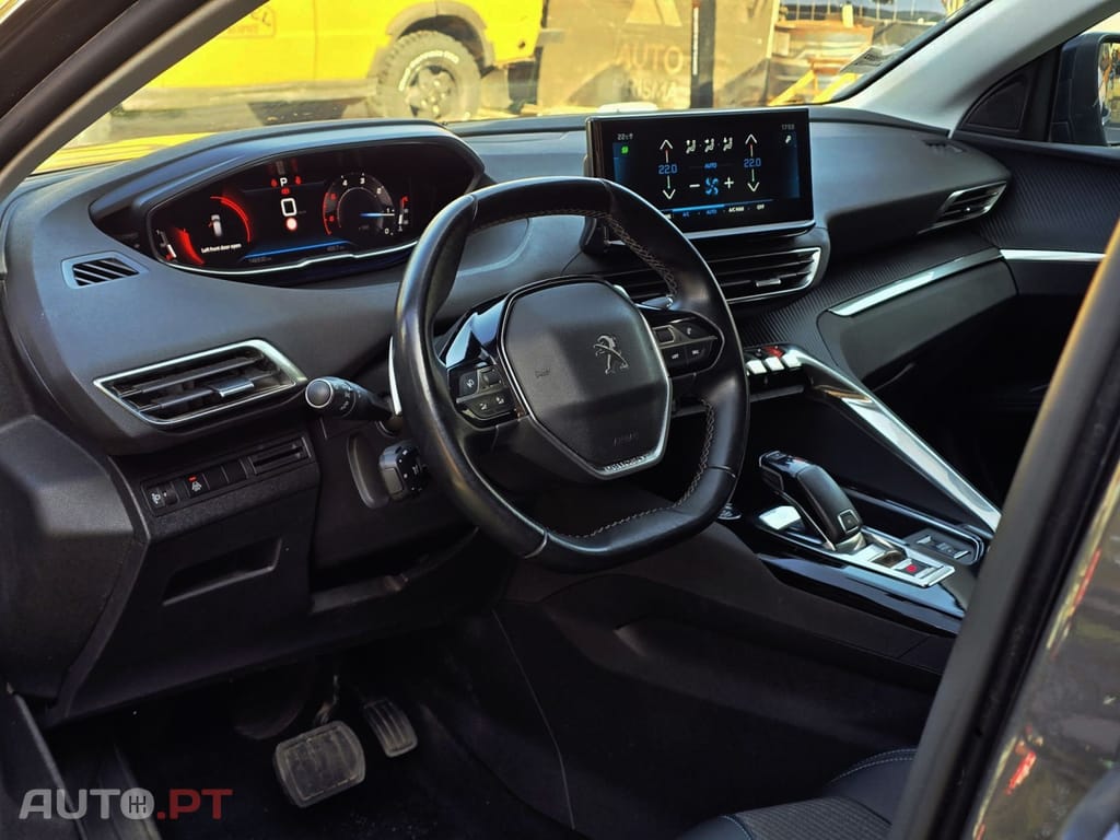 Peugeot 3008 1.5 BlueHDi Allure EAT8