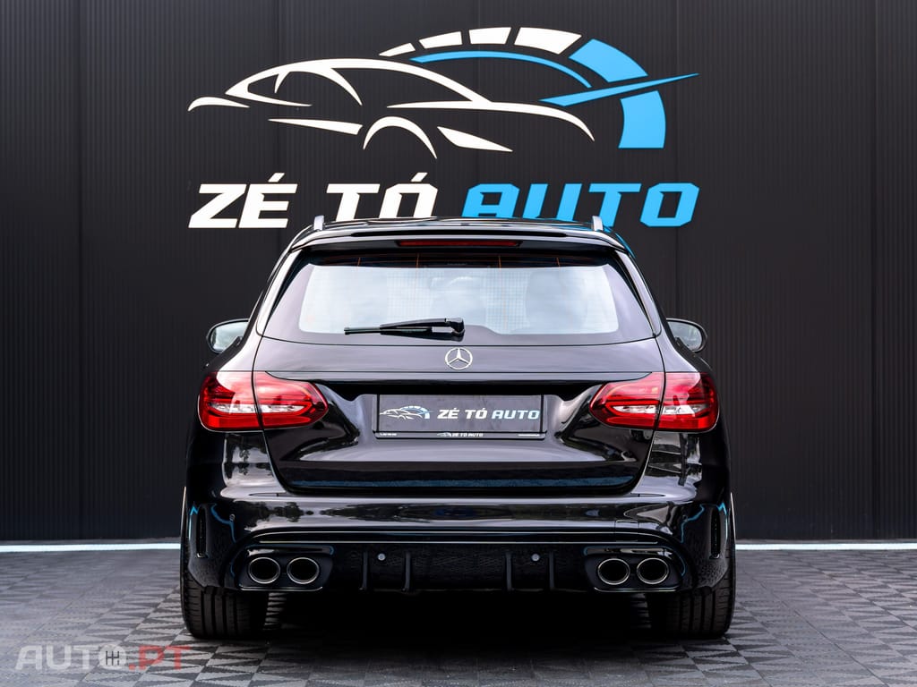 Mercedes-Benz C 220 d AMG Line