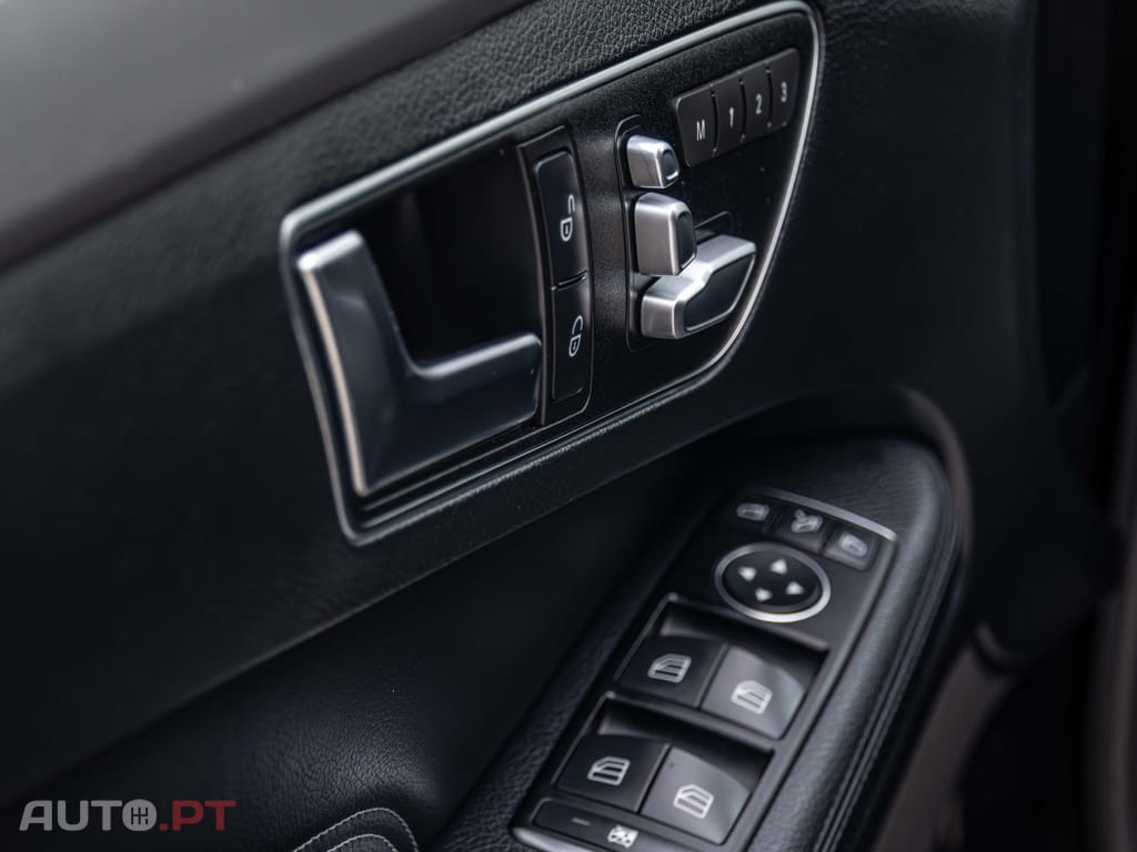 Mercedes-Benz E 220 BlueTEC Avantgarde