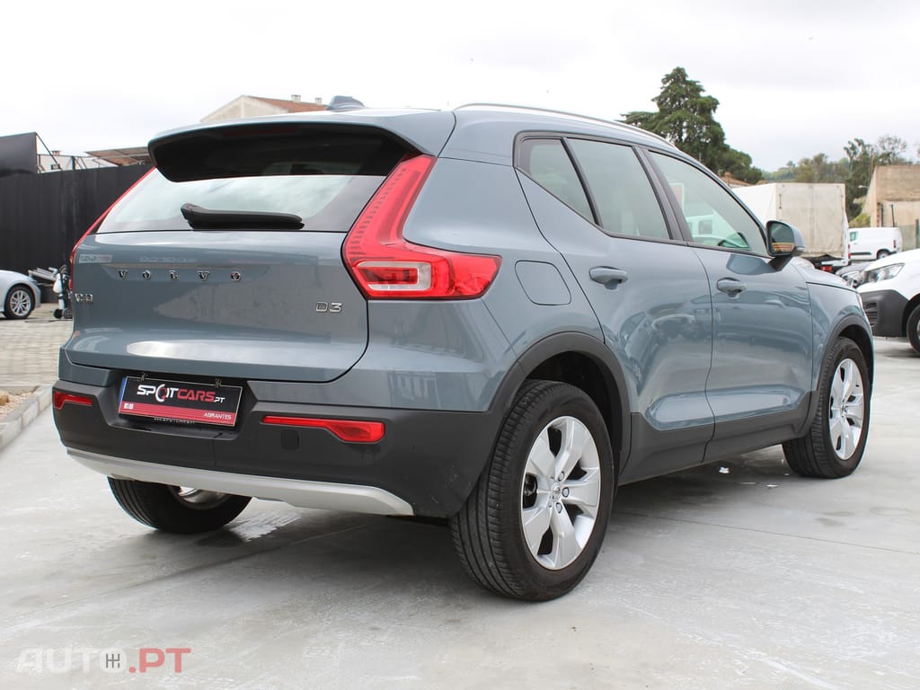 Volvo XC40 2.0 D3 Momentum Plus Geartronic