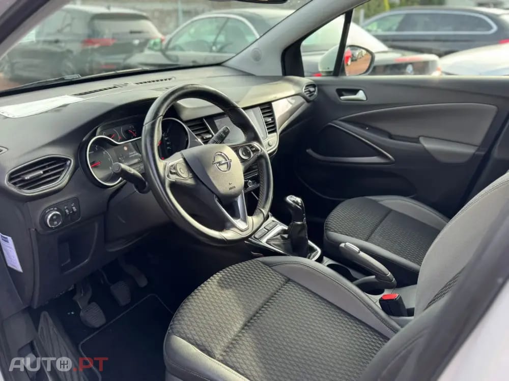 Opel Crossland X 1.2 T Innovation