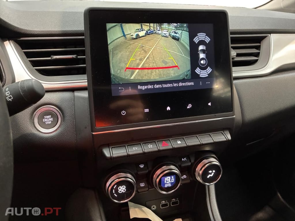 Renault Captur 1.6 E-Tech Techno