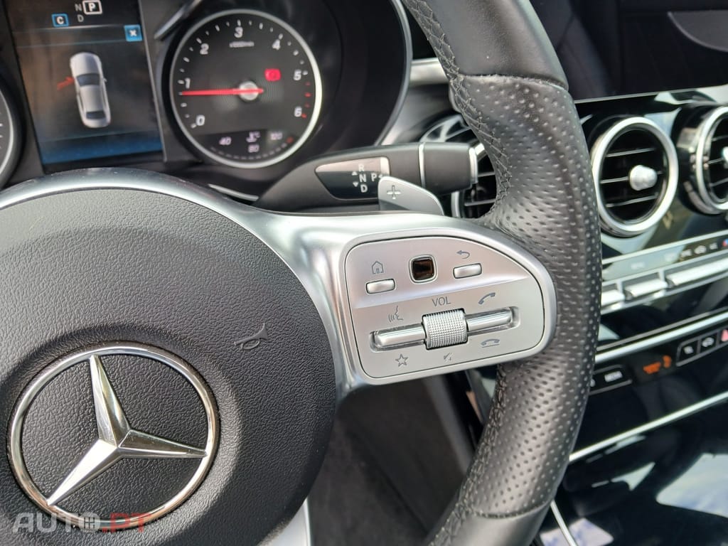 Mercedes-Benz C 220 d 9G-TRONIC AMG Line
