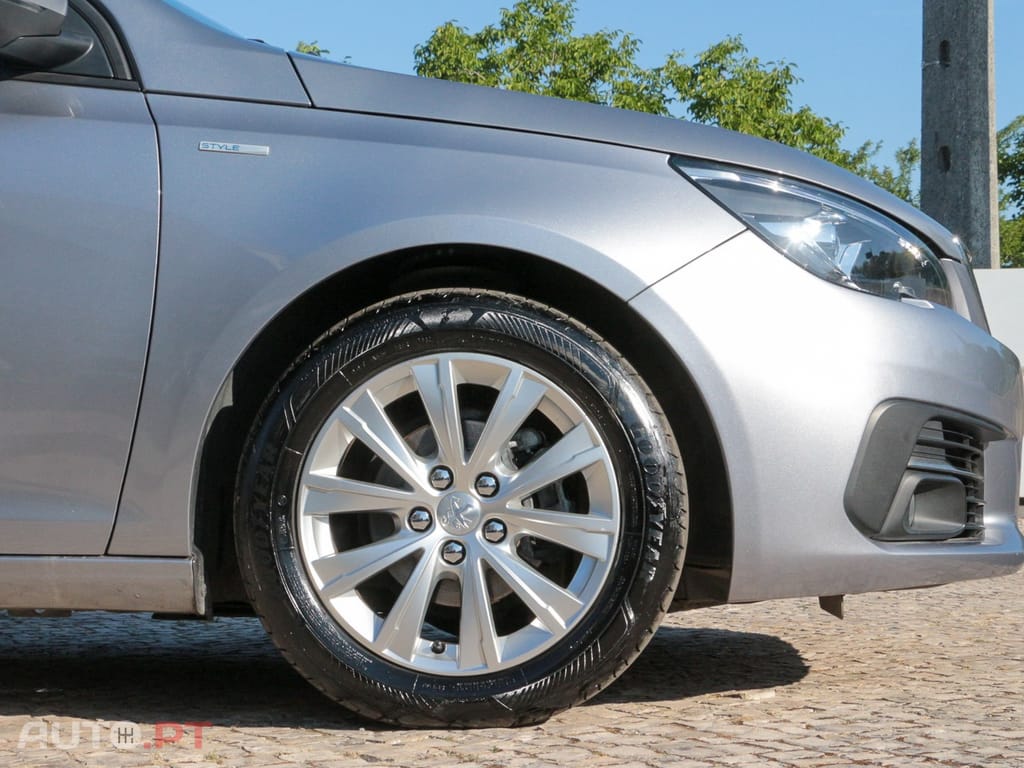 Peugeot 308 1.5 BlueHDi Style