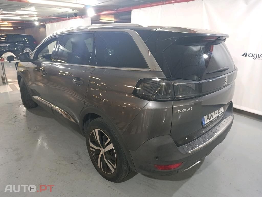 Peugeot 5008 1.5 BlueHDi GT EAT8
