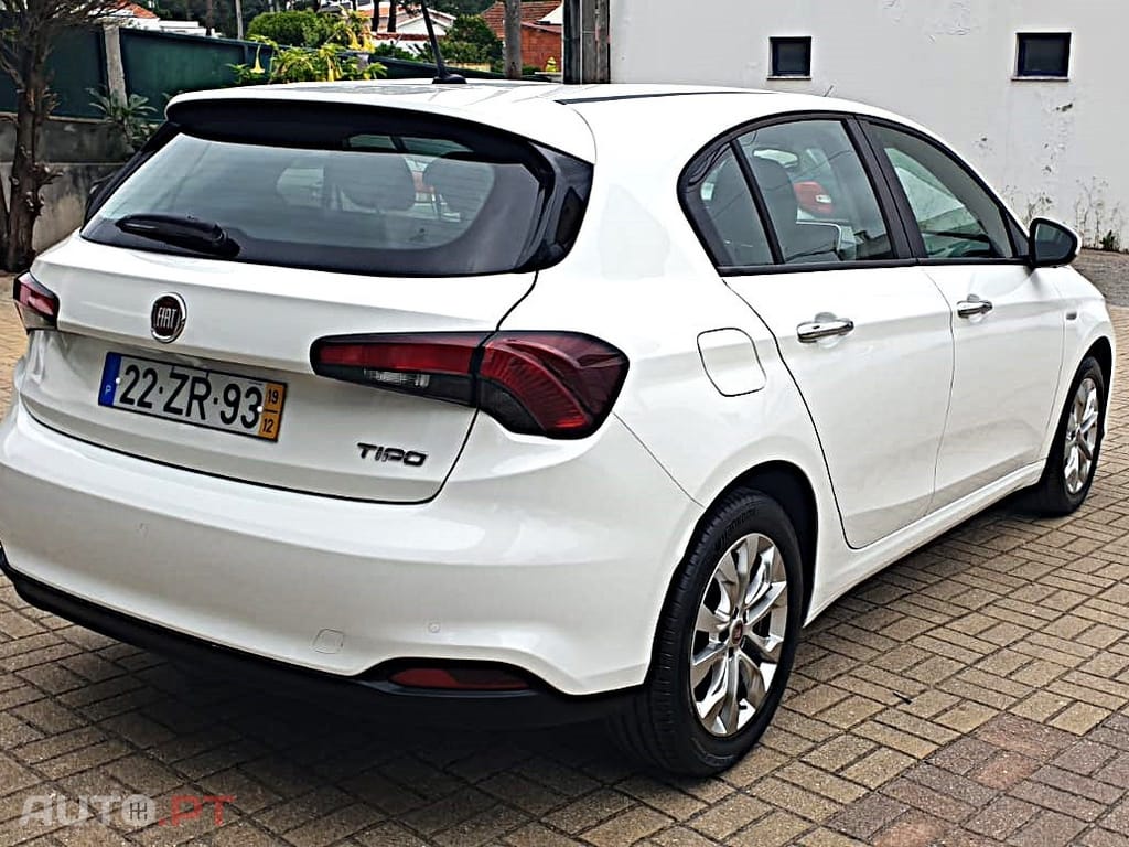 Fiat Tipo 1.3 M-Jet Lounge