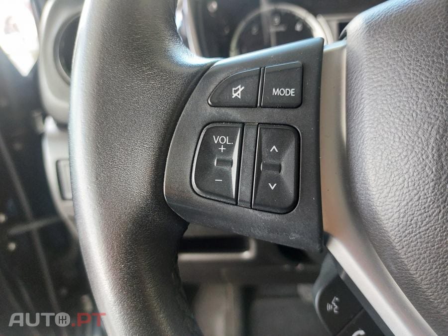 Suzuki Vitara 1.6 DDiS GLE AT 4WD