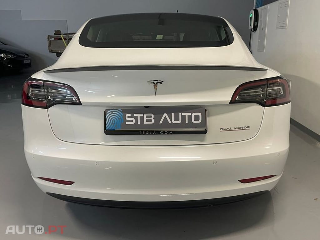 Tesla Model 3 Performance Dual Motor AWD