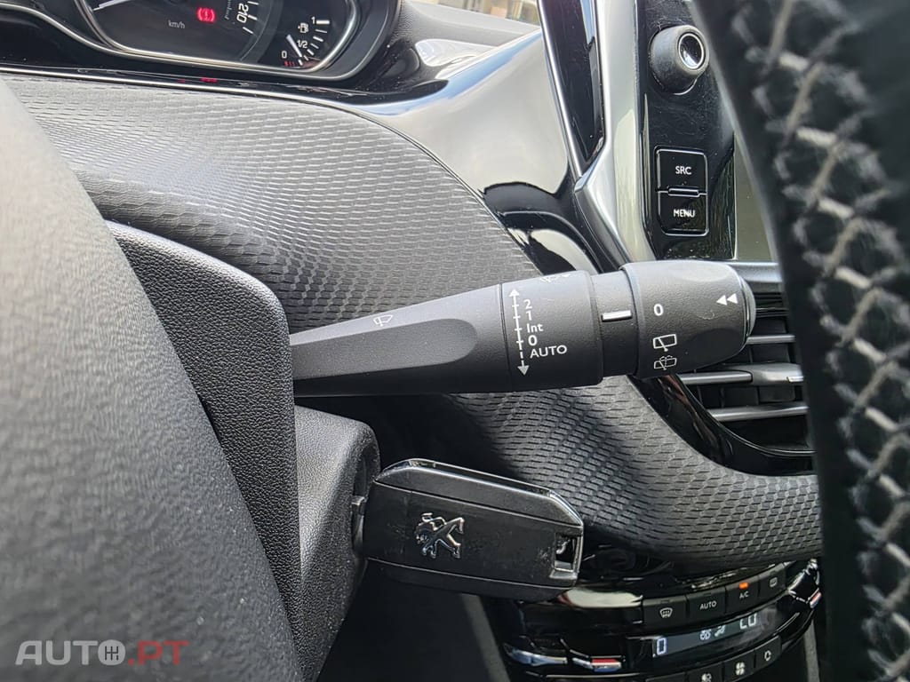Peugeot 2008 1.6 BlueHDi Allure