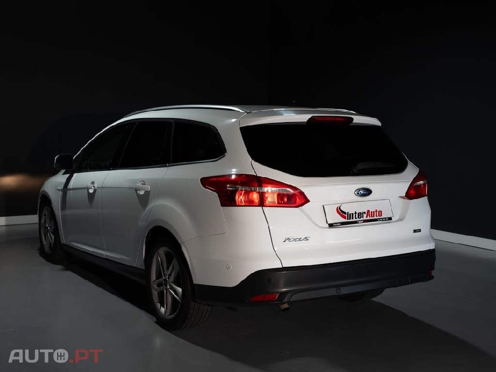 Ford Focus SW 1.0 SCTi Titanium Best