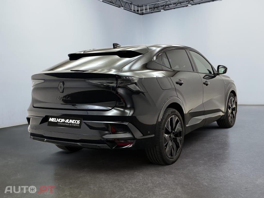 Renault Rafale 1.2 Full Hybrid E-Tech Esprit Alpine