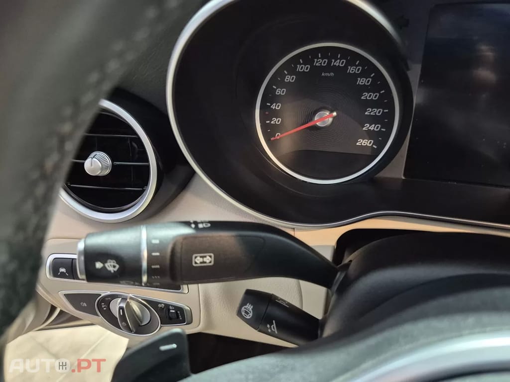 Mercedes-Benz C 300 e 9G-TRONIC Exclusive
