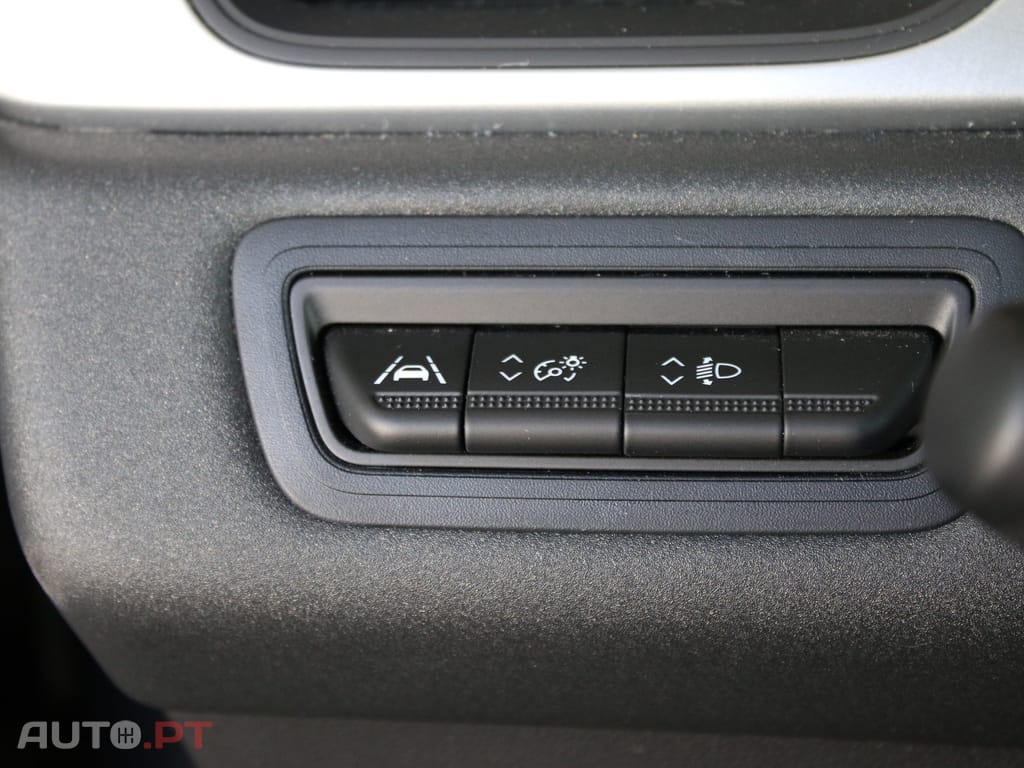 Renault Captur 1.0 TCe Equilibre Bi-Fuel