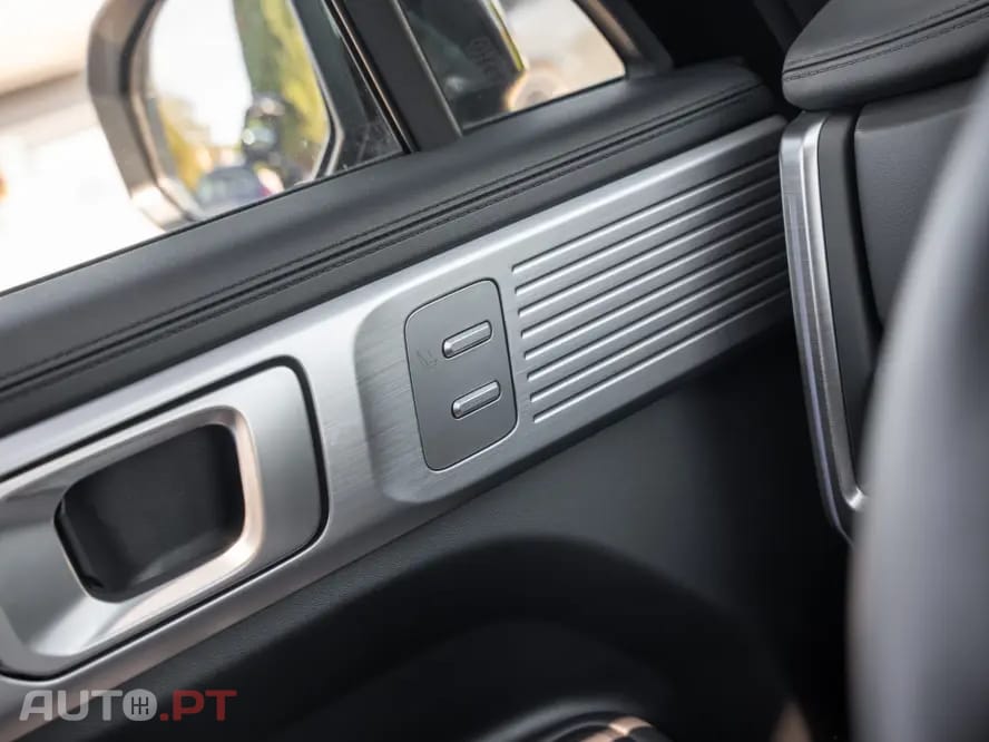 Hyundai Santa Fe 1.6 Plugin-Hybrid 4WD 7L Signature