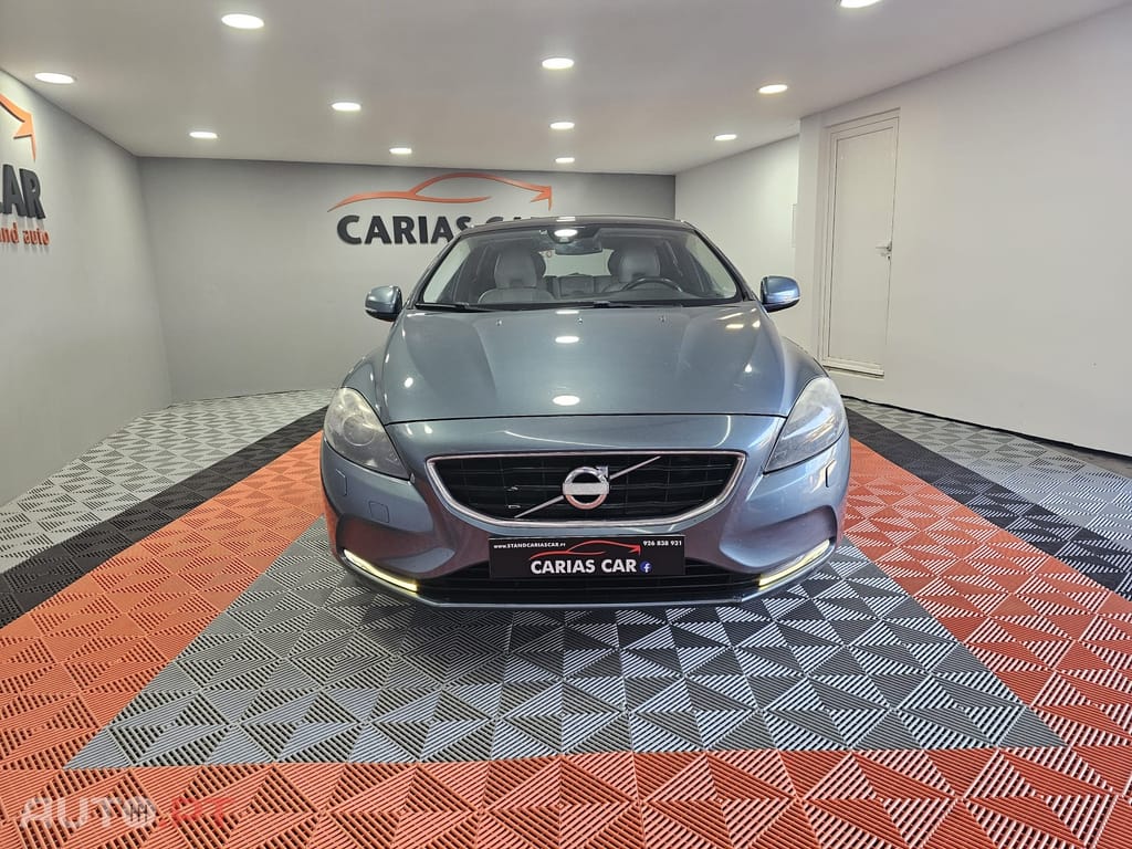 Volvo V40 1.6 D2 Momentum