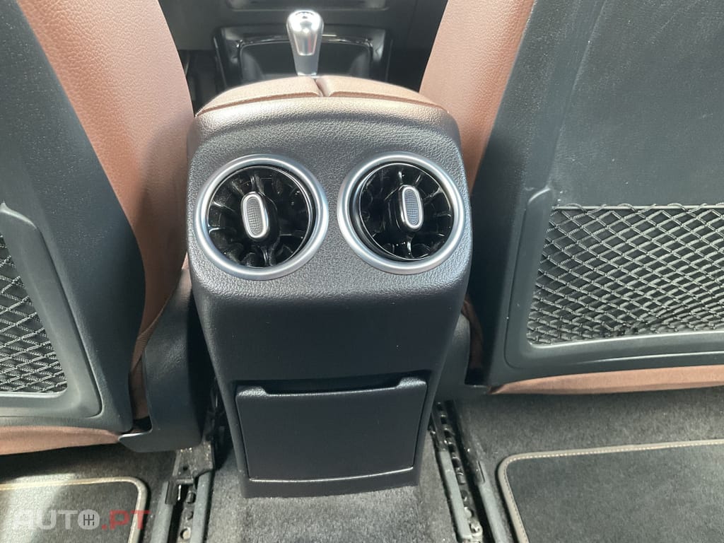 Mercedes-Benz CLA 180 d Business Solutions
