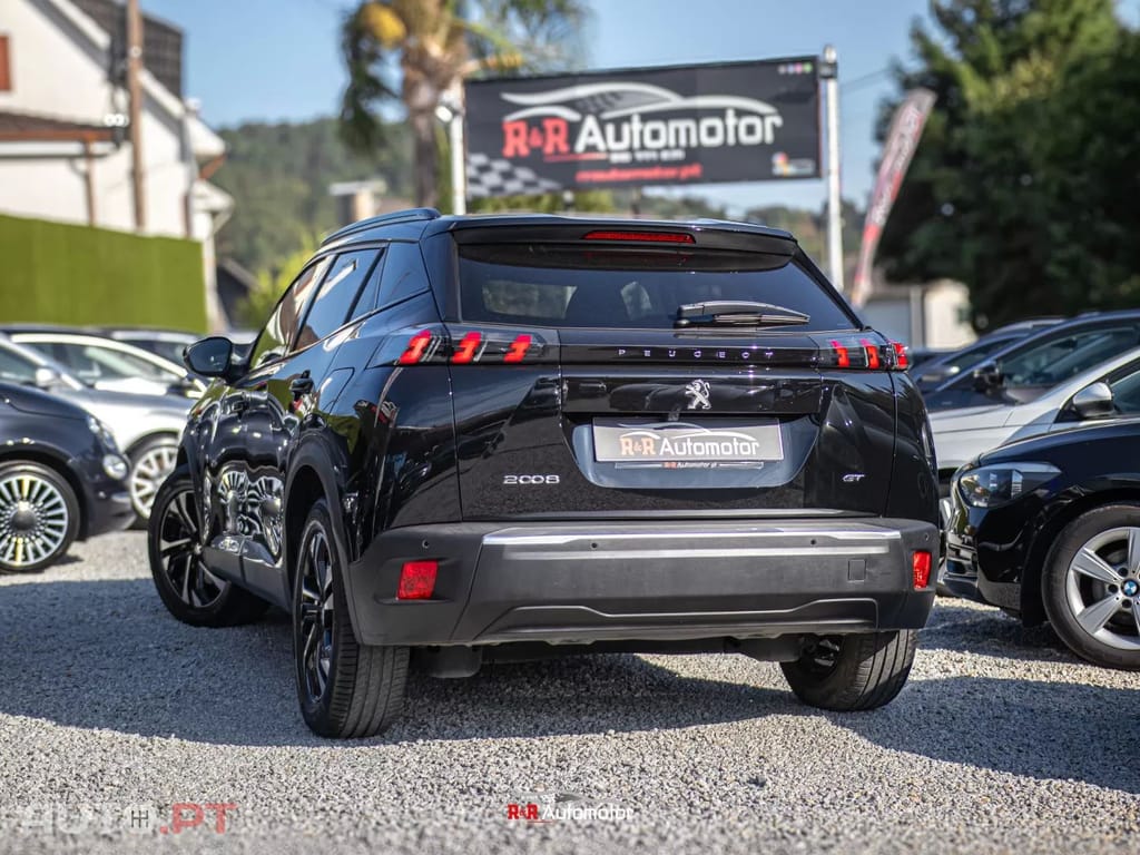 Peugeot E-2008 50 kWh GT