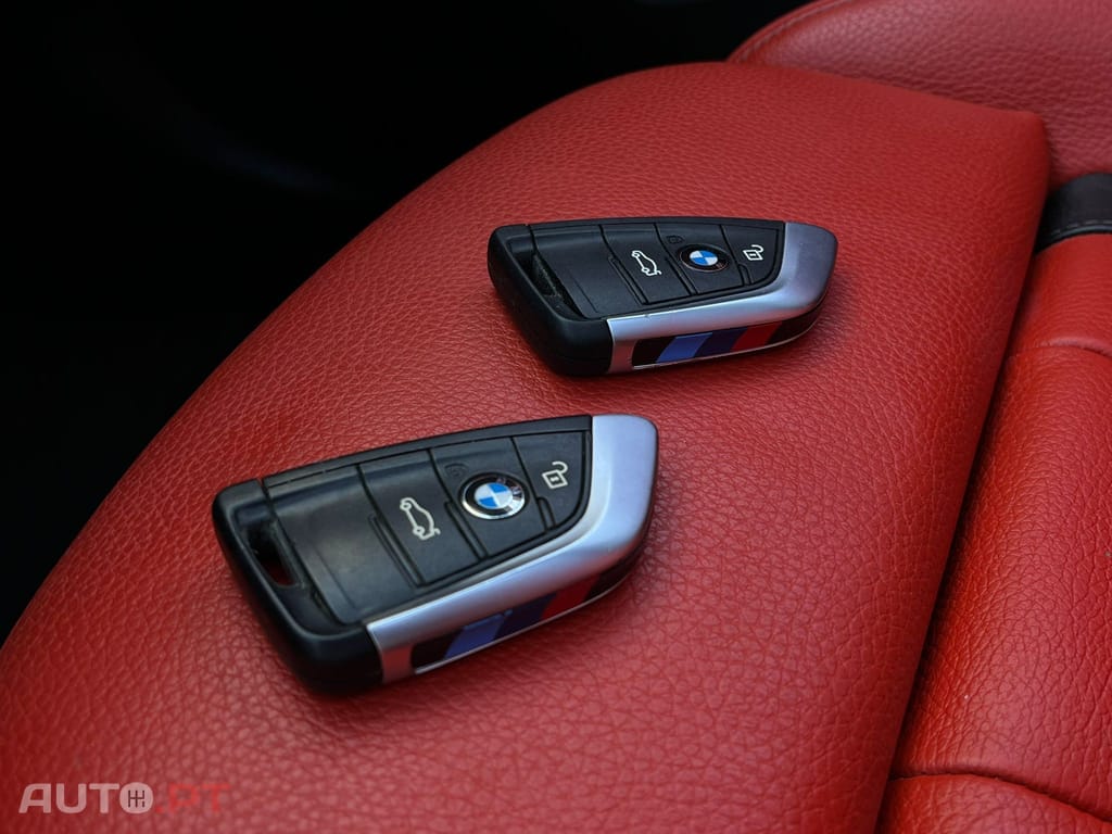 BMW X2 25 e xDrive X Pack M