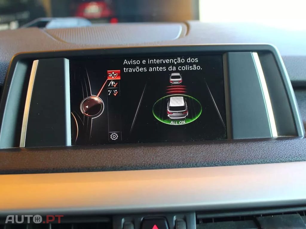 BMW X5 25 d sDrive Comfort 7L
