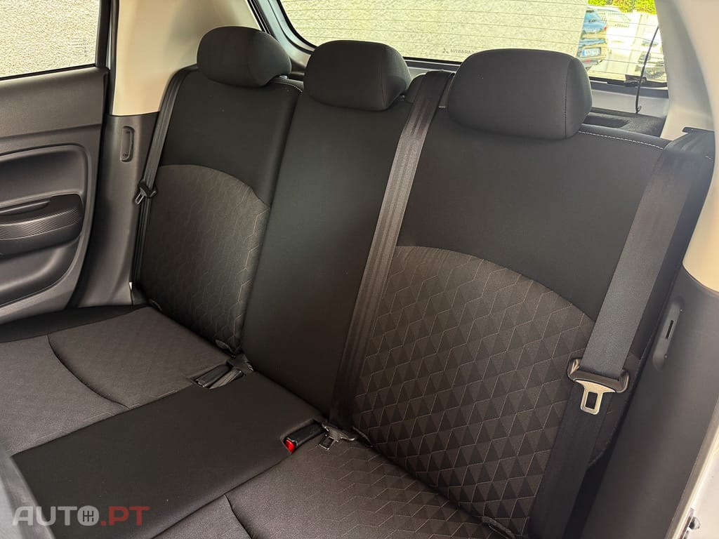 Mitsubishi Space Star 1.2 Connect Edition