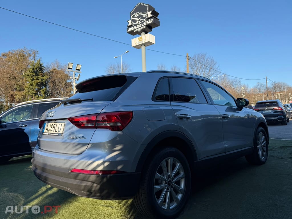 Audi Q3 45 TFSIe S tronic