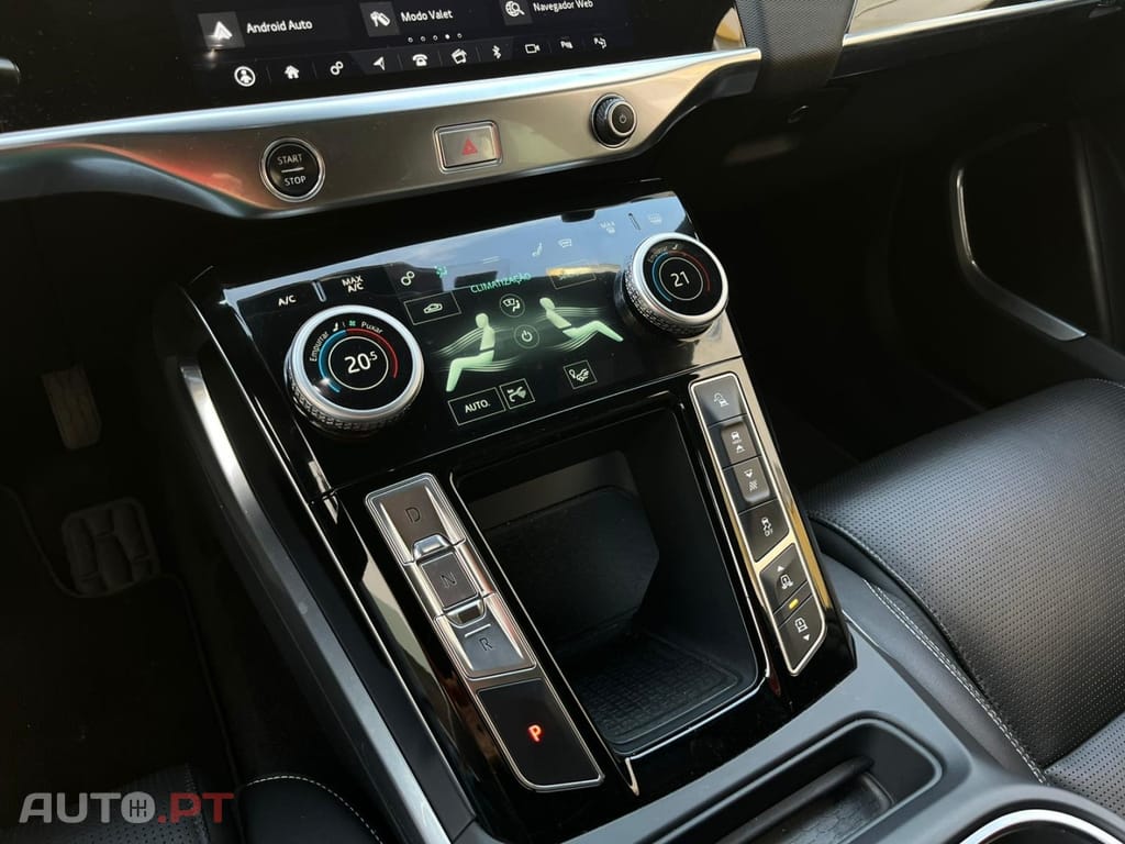 Jaguar I-Pace EV400 AWD HSE