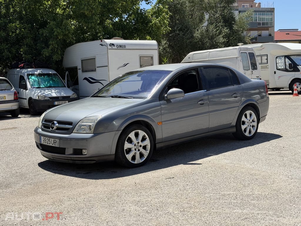 Opel Vectra 2.2 DTi Elegance