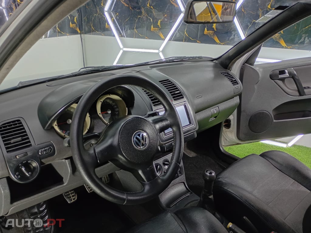 Volkswagen Polo 1.4 TDi Confortline ABS