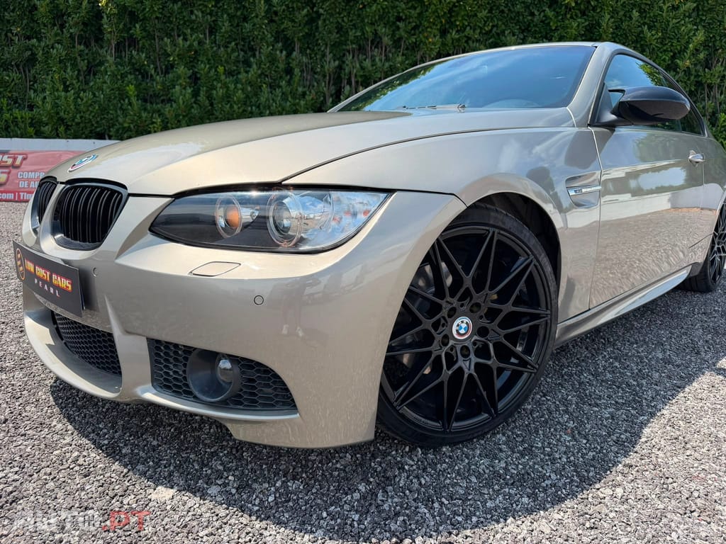 BMW 320 d Auto