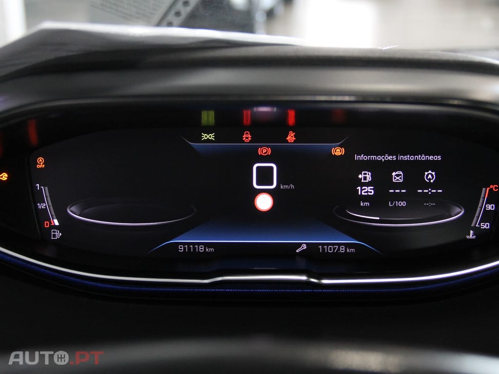 Peugeot 3008 1.5 BlueHDi Active