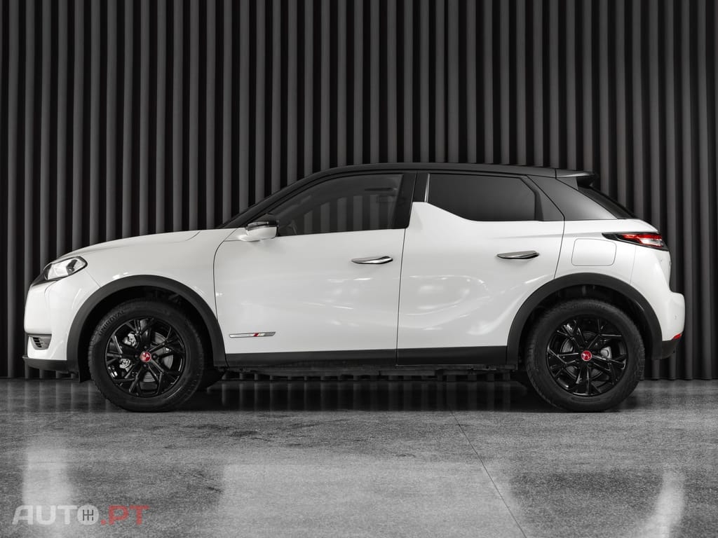 DS DS3 Crossback E-TENSE PERFORMANCE LINE