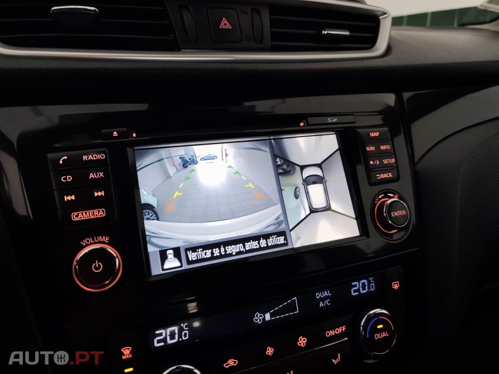 Nissan Qashqai 1.5 dCi N-Connecta 18