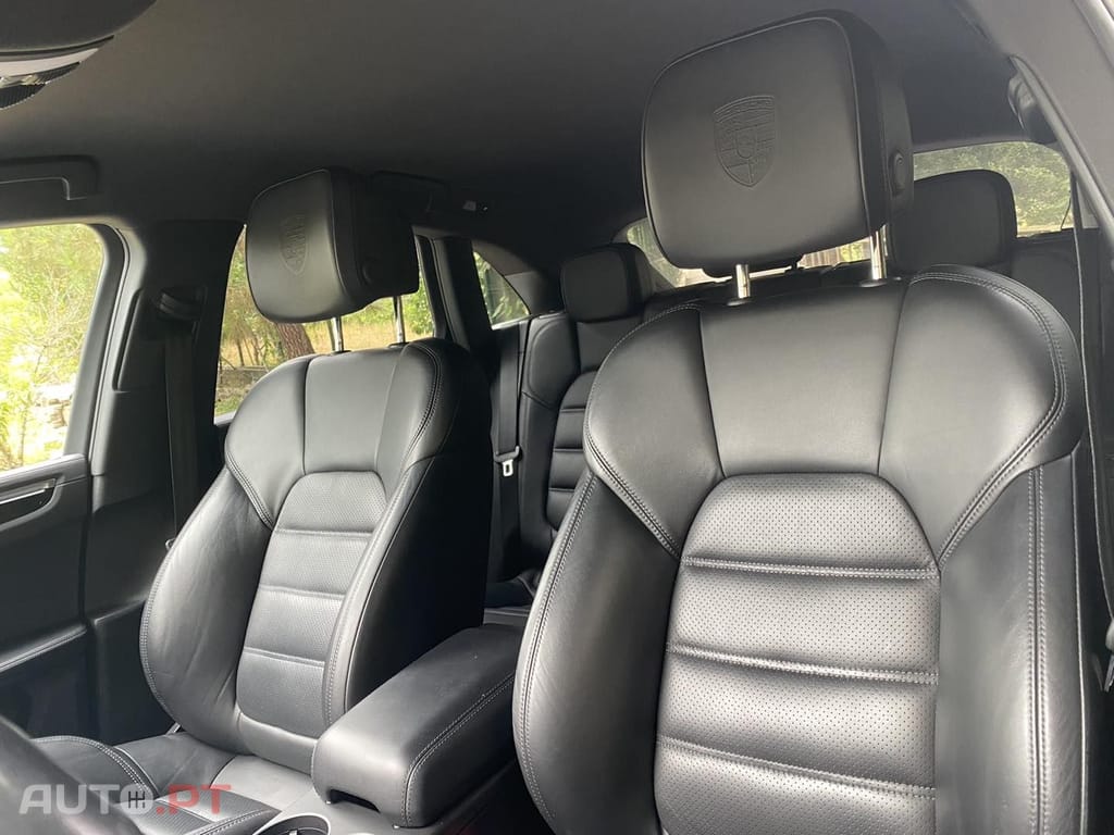 Porsche Macan S