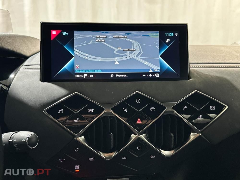 DS DS3 Crossback E-Tense Performance Line