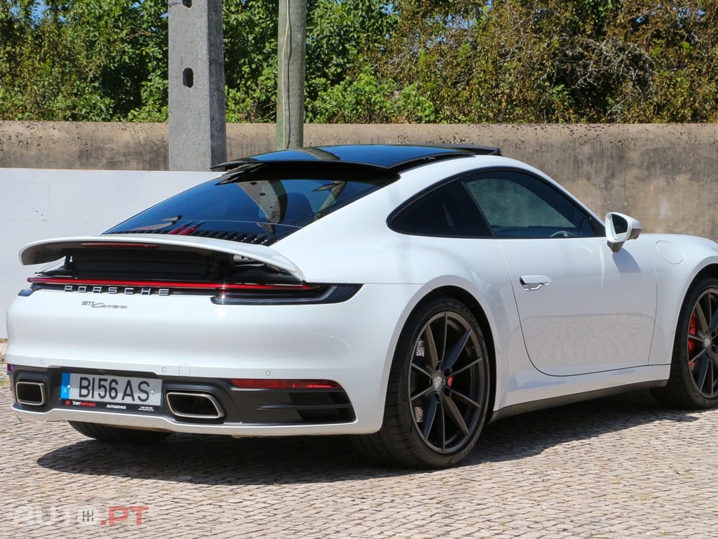 Porsche 992 Carrera PDK