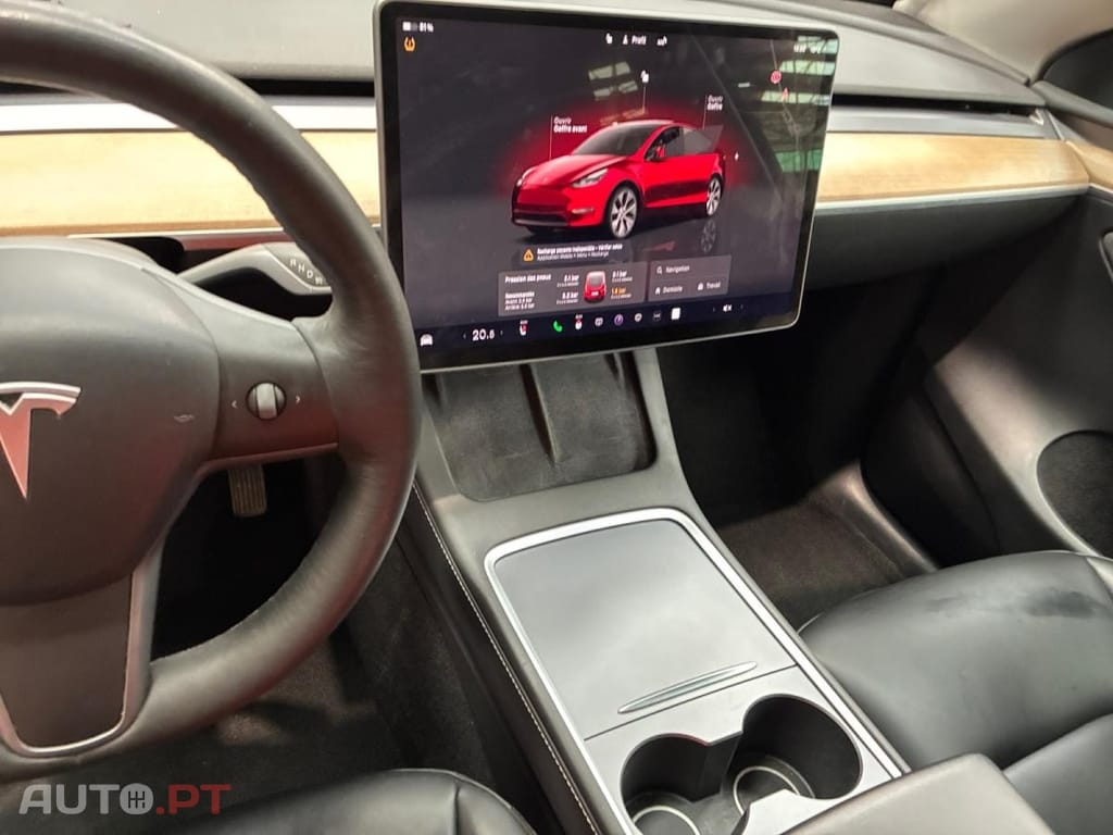 Tesla Model Y Long Range Dual Motor AWD