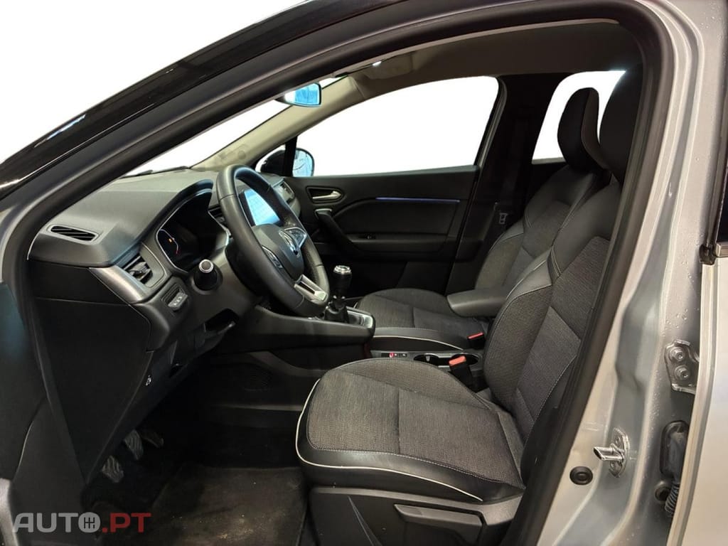 Renault Captur 1.0 TCe Intes