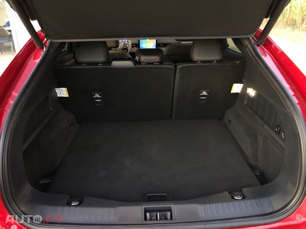 Ford Mustang Mach-E 98.7 kWh Premium