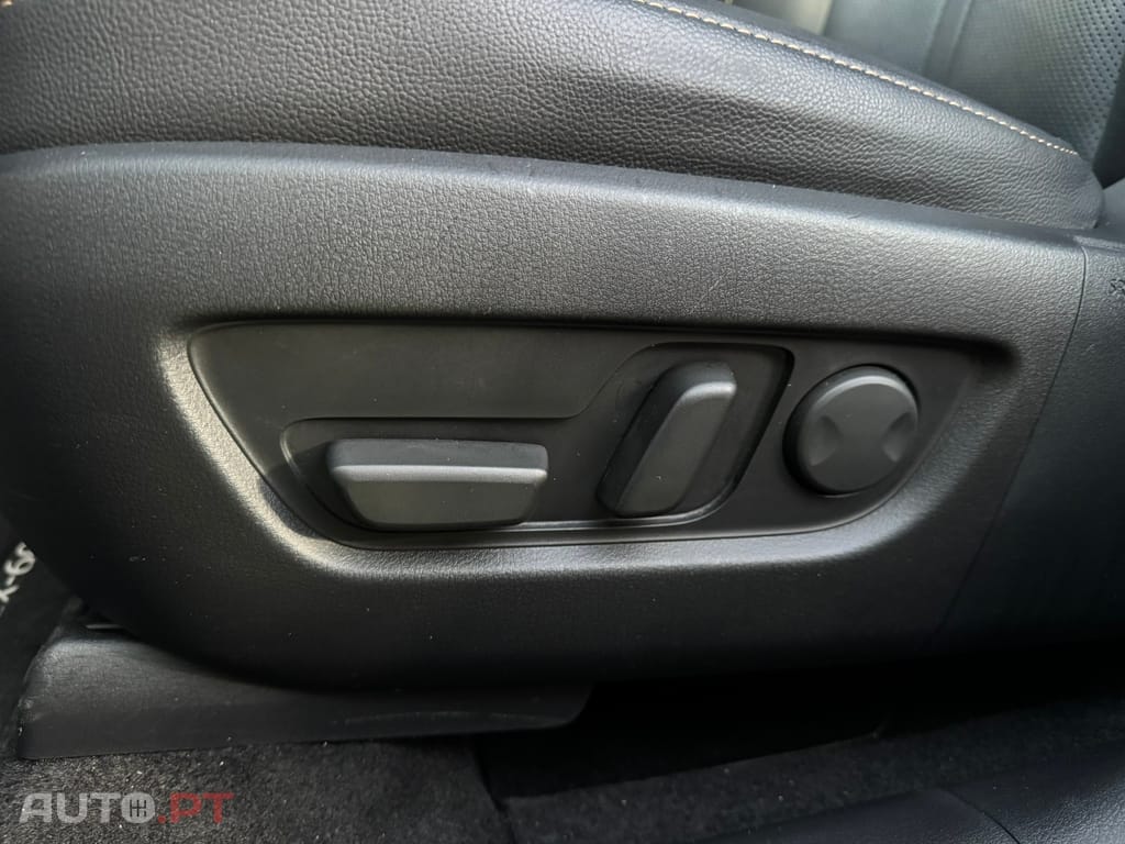 Mazda CX-60 2.5 e-Skyactiv PHEV Homura Plus