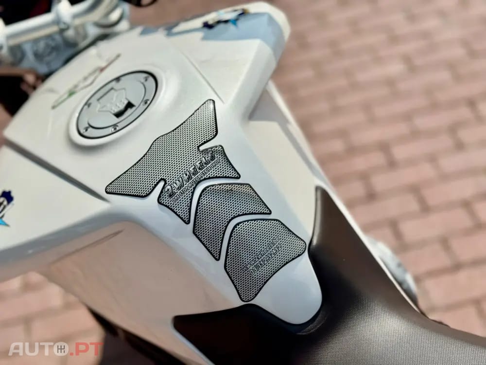 Mv Agusta Brutale MV Agusta Brutale 675