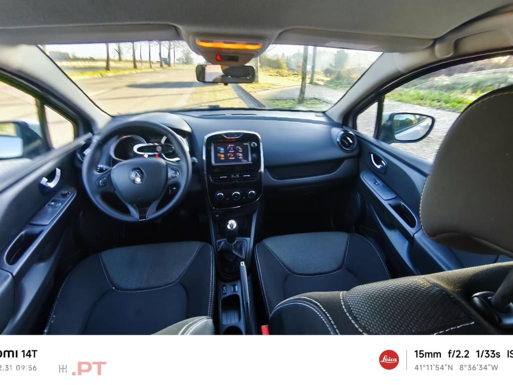 Renault Clio 1.2 16V 75 Collection