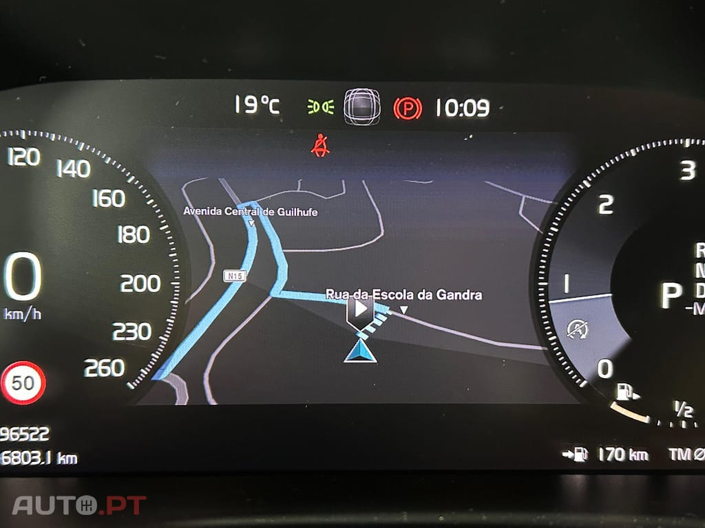 Volvo XC40 2.0 D3 Geartronic Momentum Plus
