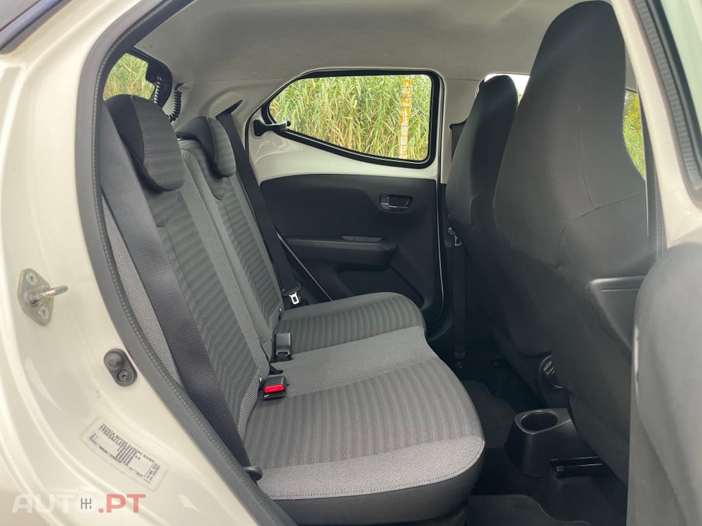 Toyota Aygo 1.0 X-Play+X-Touch