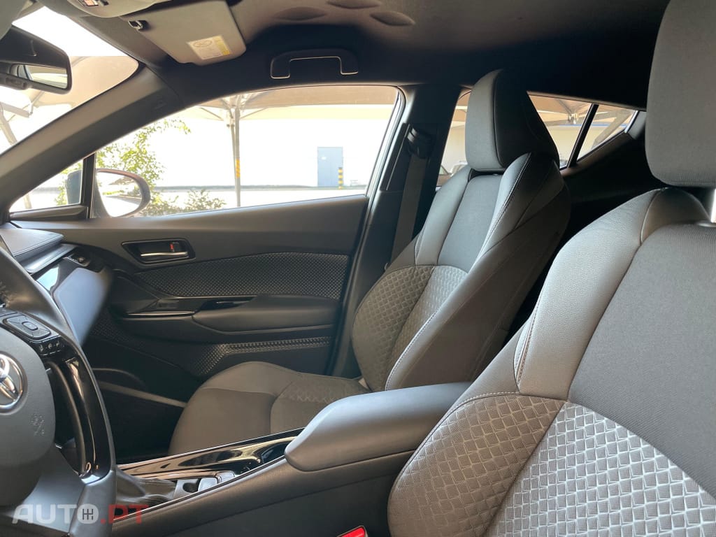 Toyota C-HR 1.8 Hybrid Comfort